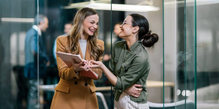Líderes jóvenes que remodelan los negocios│ConnectComm