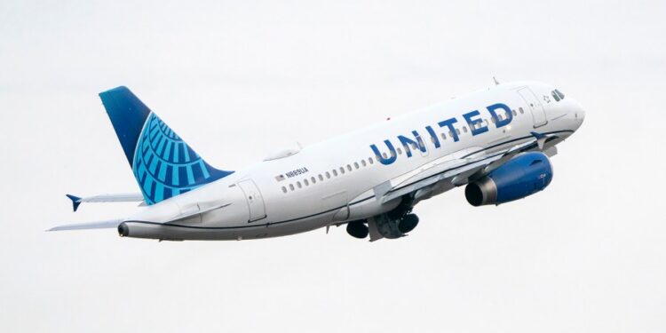 Aviones de United Airlines chocan en la pista de O’Hare