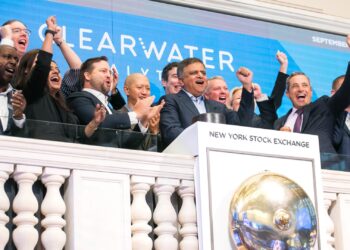 AMD, CWAN, ON y más