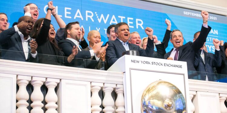 AMD, CWAN, ON y más