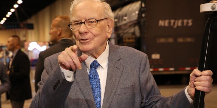 Alphabet se recupera después de que Berkshire revela su participación. Por qué la empresa de Buffett probablemente lo compró