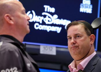 Walt Disney, Cisco Systems, Firefly Aerospace y más