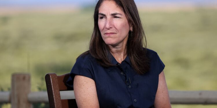 Hammack de la Reserva Federal de Cleveland apoya mantener las tasas en torno al nivel actual “apenas restrictivo”