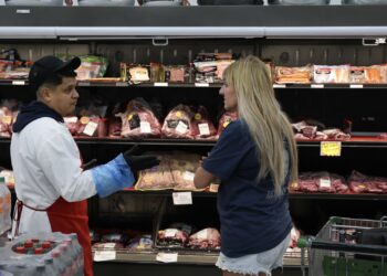 Los aranceles de Trump ayudan a elevar los precios de la carne vacuna en EE.UU.