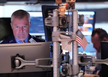 El mercado estadounidense cae a medida que Nvidia y Bitcoin disminuyen