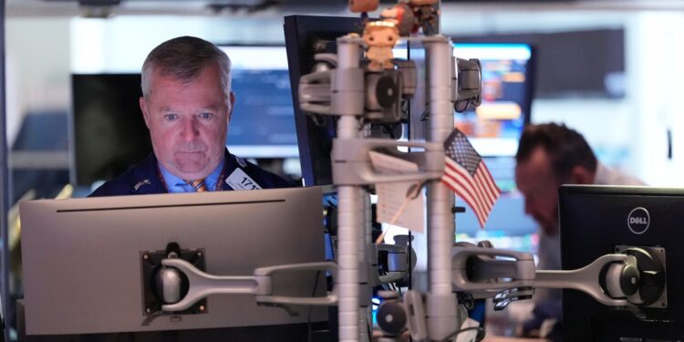 El mercado estadounidense cae a medida que Nvidia y Bitcoin disminuyen