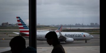 Los problemas aeroportuarios empeoran a medida que se prolonga el cierre del gobierno