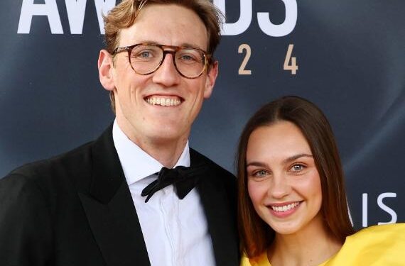 El nadador olímpico Mack Horton enumera un apartamento en el sur de Melbourne