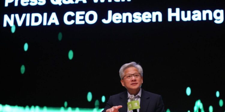 Nvidia en cifras: capitalización de mercado de 5 billones de dólares y acciones en alza