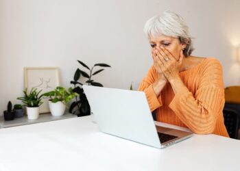 La Oficina del Seguro Social advierte sobre una sofisticada estafa de “alta presión”: cinco formas de protegerse