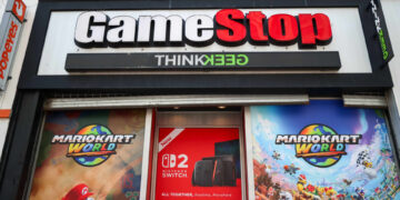 Acciones que realizan los mayores movimientos antes de la comercialización: GME, AVAV, CBRL