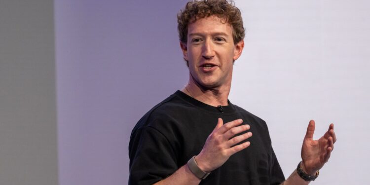 Acciones que realizan los mayores movimientos antes de la comercialización: APLD, META, BA