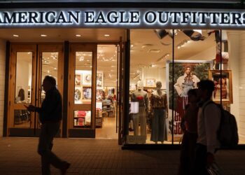 OEA, OKTA, MCHP y más