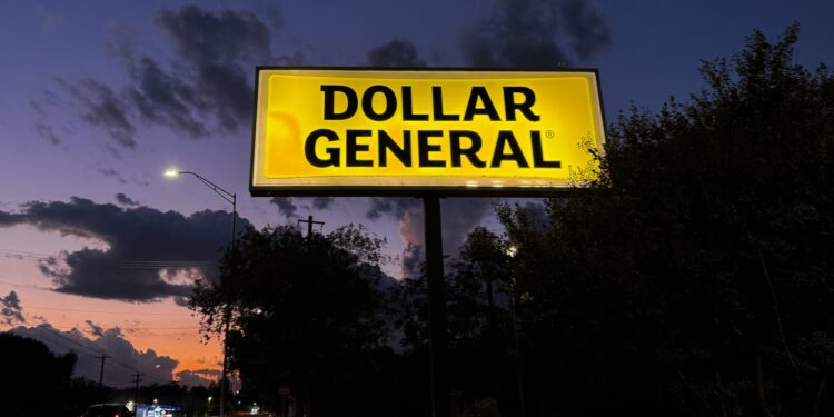 Dollar General encabeza la lista de acciones más sobrecompradas debido a un retroceso