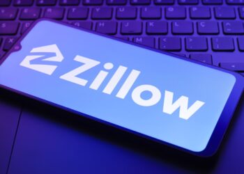 Acciones que realizan los mayores movimientos al mediodía: Z, KLAC, IRBT, IMNM