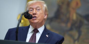 Trump convocará a ejecutivos de seguros para exigir recortes en las primas