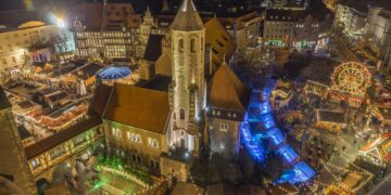 Dentro de las casas y pueblos más festivos del mundo donde la Navidad se lleva al extremo