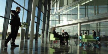 Los préstamos para bienes raíces comerciales en EE. UU. aumentan en el tercer trimestre