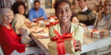 7 fantásticos regalos a la venta en Amazon hoy (incluido un tocadiscos retro)