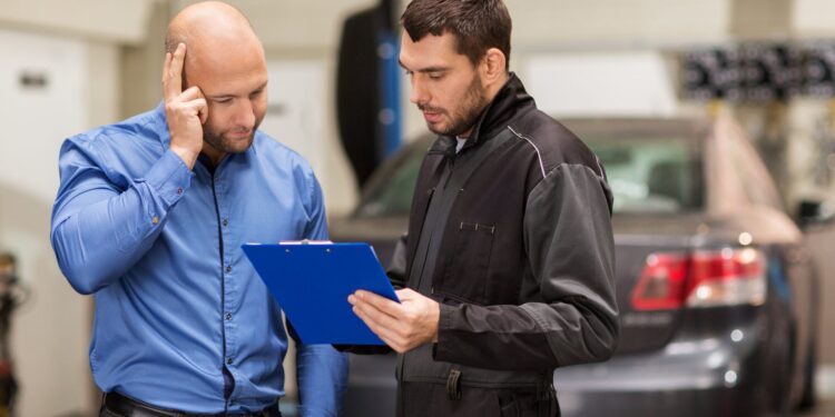 10 marcas de automóviles con los costos de reparación más altos a largo plazo y las 3 más baratas