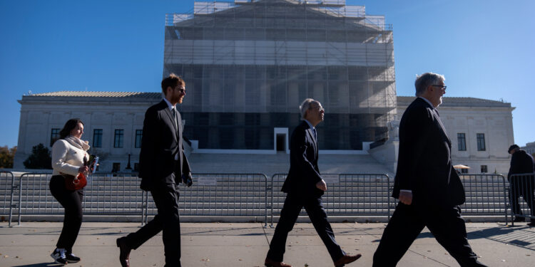 La administración Trump se apresura a finalizar los pagos de aranceles y paralizar posibles reembolsos