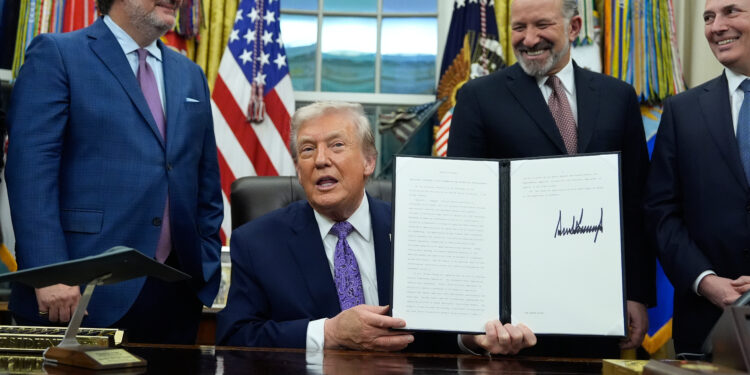 La moratoria de Trump sobre la IA amenaza con tomar medidas enérgicas a nivel estatal contra los costos de la vivienda