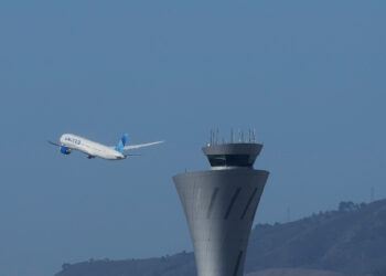 Bedford: la FAA perdió cientos de aprendices de controladores de tráfico aéreo durante el cierre