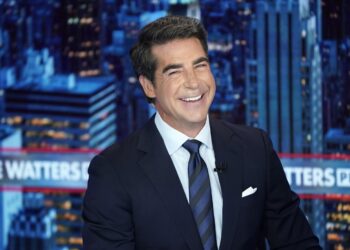 Juez decidirá si Fox News se enfrentará a Smartmatic en el juicio: NPR