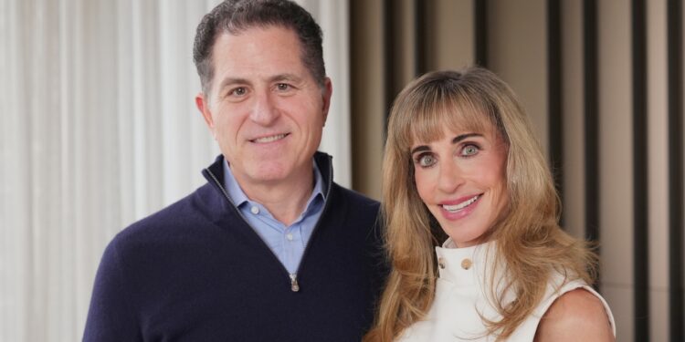 Lo que hay que saber sobre la donación de 6.250 millones de dólares de Dell y las ‘Cuentas Trump’: NPR