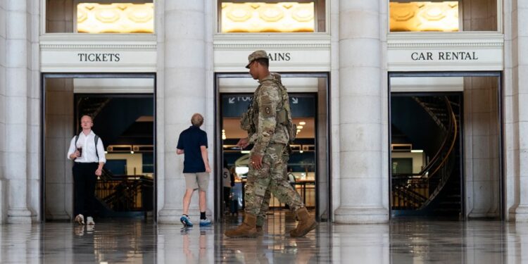 La junta de Amtrak y Union Station aprueban un acuerdo que restablece el control federal de la instalación