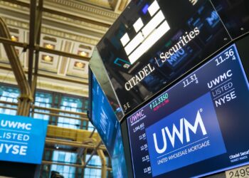 Trump ordena compra de bonos hipotecarios. Estas acciones están saltando