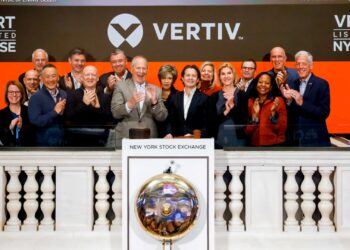 Acciones que realizan los mayores movimientos al mediodía: VRT, BIDU, WRBY, RH