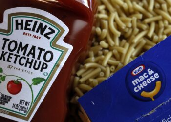 Acciones que realizan los mayores movimientos al mediodía: Netflix, Teledyne, Lucid, Kraft Heinz, Intel y más