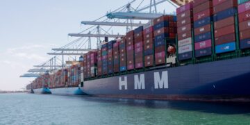 El déficit comercial en octubre alcanza el menor desde 2009 tras las medidas arancelarias de Trump