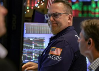 Las acciones estadounidenses muestran poca reacción a la extraordinaria acción de Trump en Venezuela. Por qué los inversores ven un caso alcista