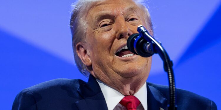 Trump plantea una idea para cambiar las reglas de depreciación de las viviendas