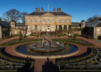 El rey Carlos está convirtiendo una casa real de 300 años en un lugar de bodas de lujo de 8,7 millones de dólares