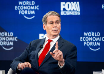 ‘Reinicio fundamental’: Scott Bessent tiene un plan para liberar a los bancos del país