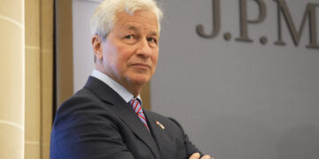 Dimon y los pesos pesados de Wall Street apoyan a Powell