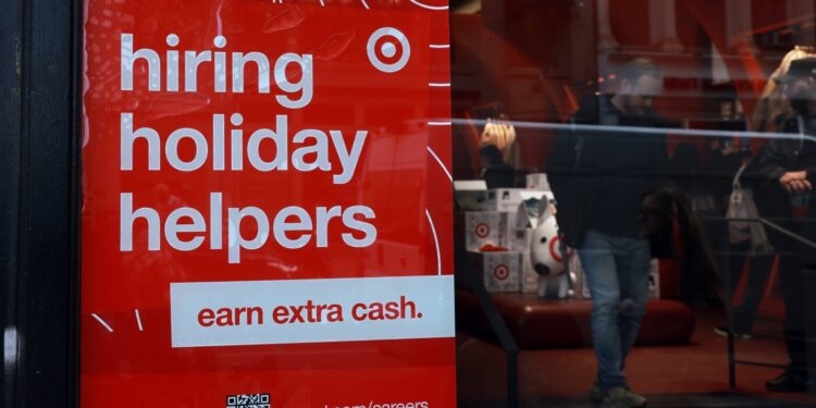 2025 fue el año más débil de crecimiento del empleo desde la pandemia: NPR