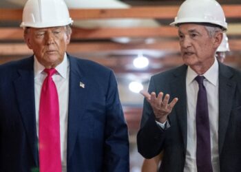 La Reserva Federal recibe una citación del Departamento de Justicia en una creciente campaña de presión: NPR